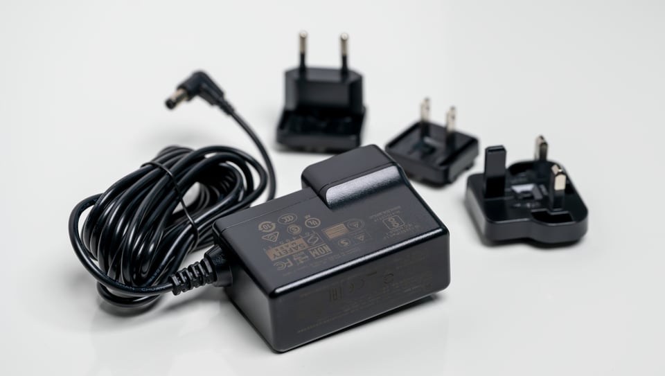 Humly Room Display Power supply netvoeding & inverter Binnen 24 W Zwart